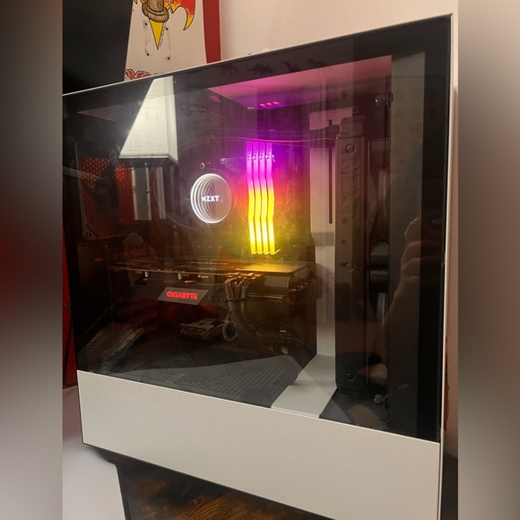 Gaming pc - Picture 1 of 6